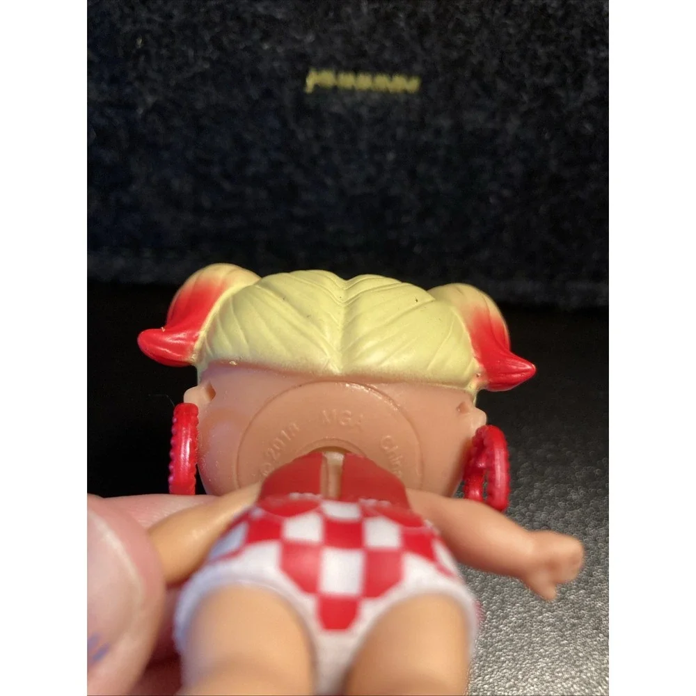 LOL Surprise‎ Doll - Checkered Chica Sunshine - Makeover Series (T1788)
